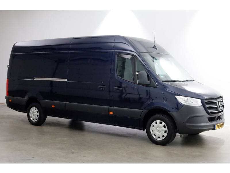 46396254-mercedes-benz-sprinter-10