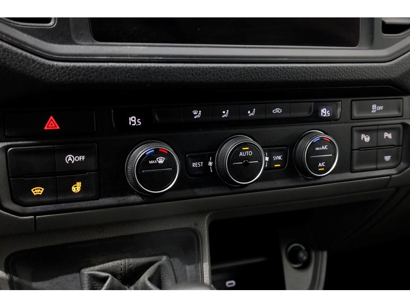 46402437-volkswagen-crafter-16