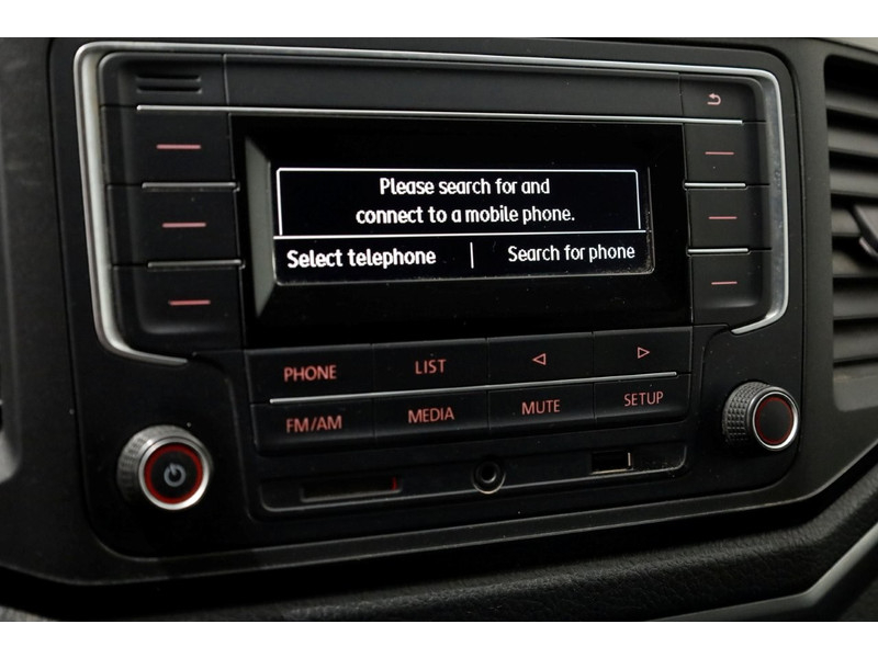 46475811-volkswagen-amarok-17