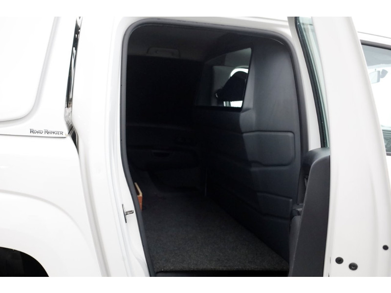 46475811-volkswagen-amarok-7