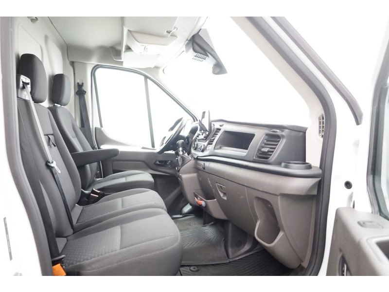 46518540-ford-transit-3