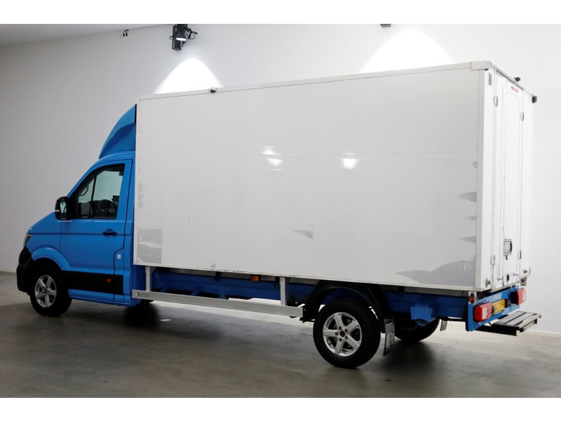 46520213-volkswagen-crafter-9