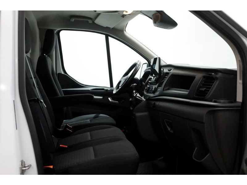 46561544-ford-transit-custom-3