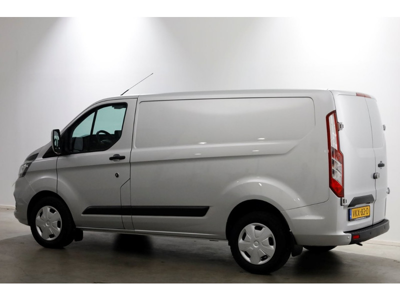 46697716-ford-transit-custom-9