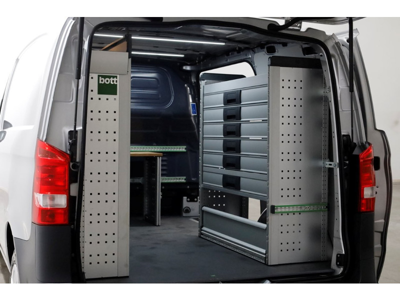 46720081-mercedes-benz-vito-11