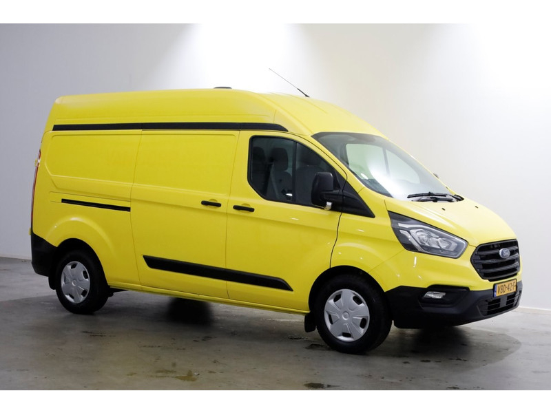 46745147-ford-transit-custom-10