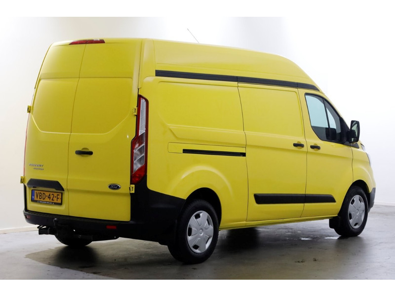 46745147-ford-transit-custom-2