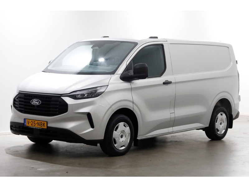 46760369-ford-transit-custom-8