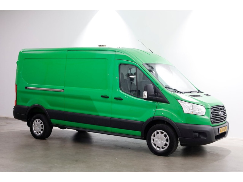 46850727-ford-transit-11
