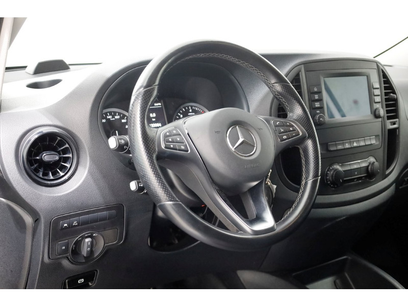 46852700-mercedes-benz-vito-20