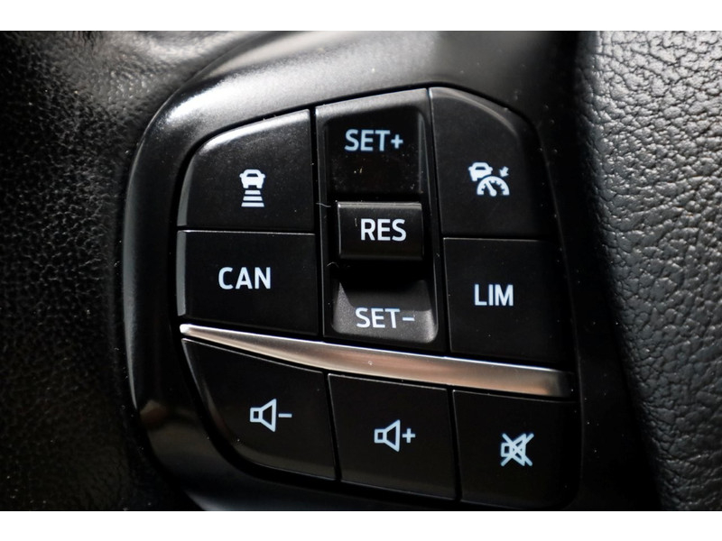 46898531-ford-transit-16
