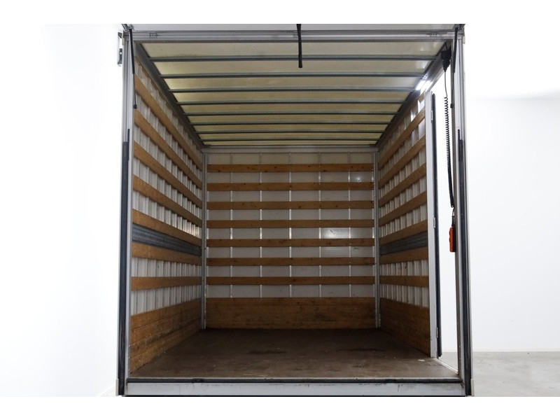 46999376-opel-movano-6