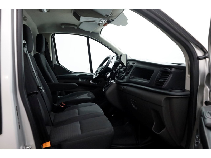 47067687-ford-transit-custom-3