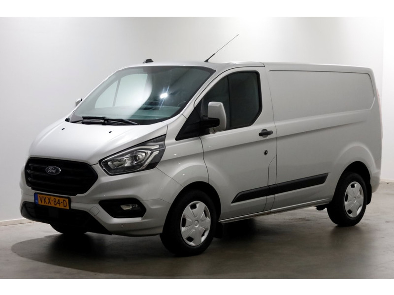 47067687-ford-transit-custom-8