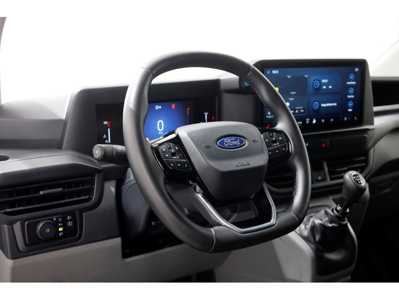 47140278-ford-transit-custom-13