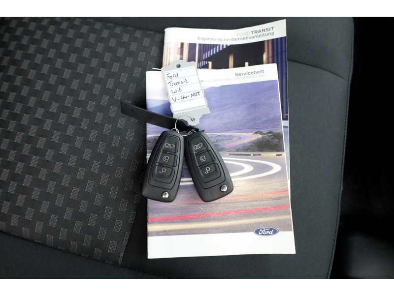 47185555-ford-transit-6