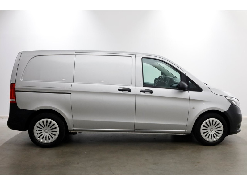 47199786-mercedes-benz-vito-6