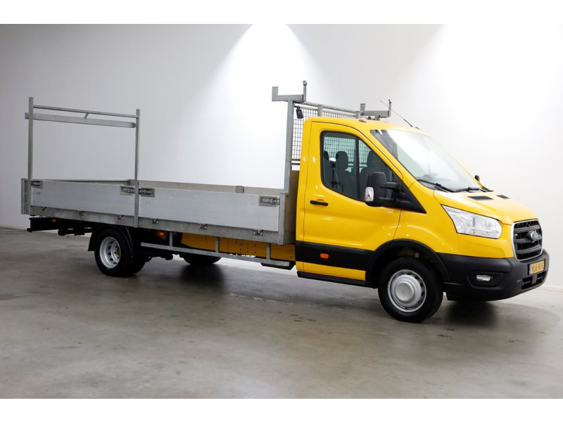 47323630-ford-transit-10