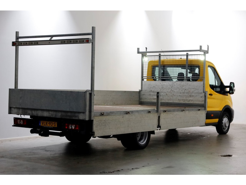 47323630-ford-transit-12