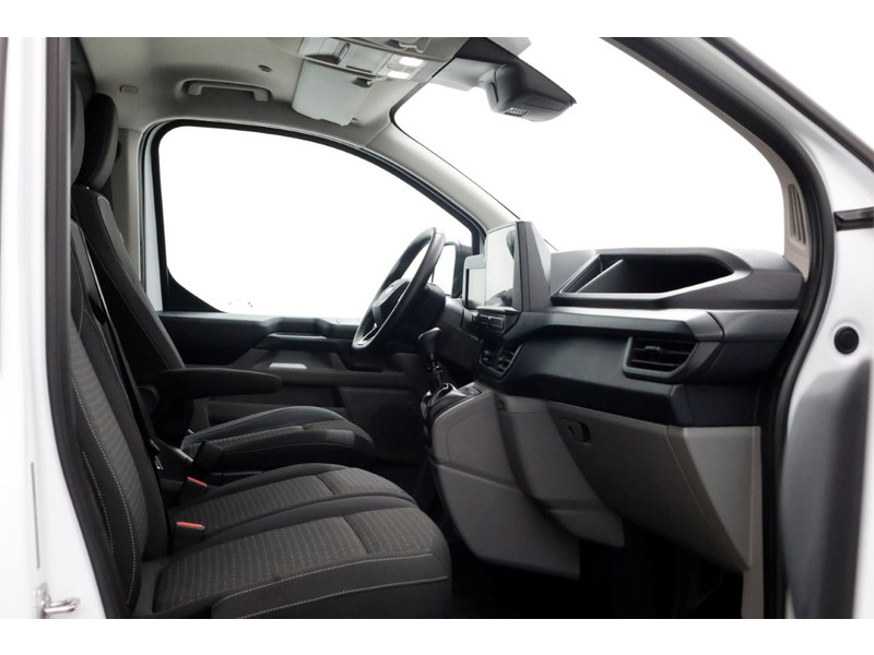 47398705-ford-transit-custom-3