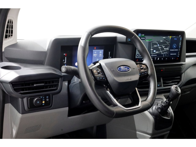 47483377-ford-transit-custom-13