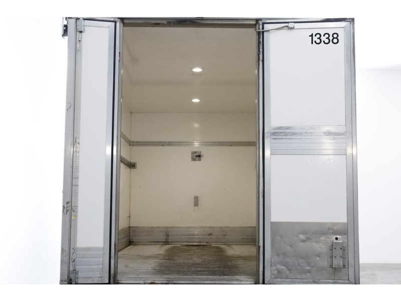 47493013-volkswagen-crafter-5