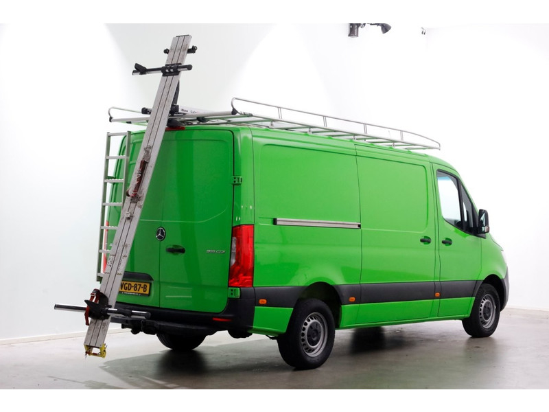 47684153-mercedes-benz-sprinter-11