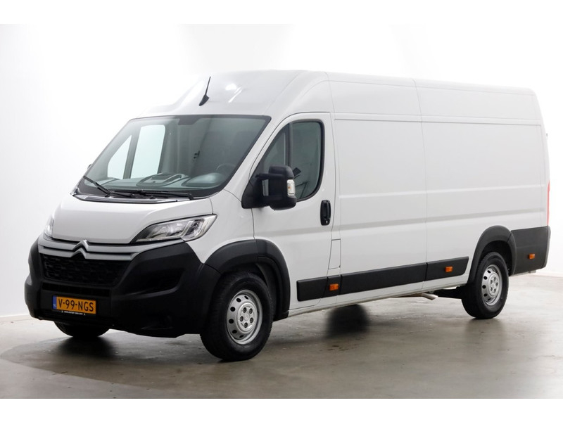 47813775-citroen-jumper-8