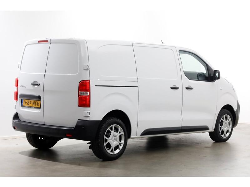 47997906-citroen-jumpy-2