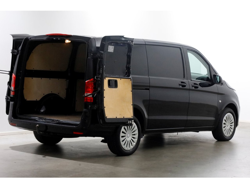 47998525-mercedes-benz-vito-12