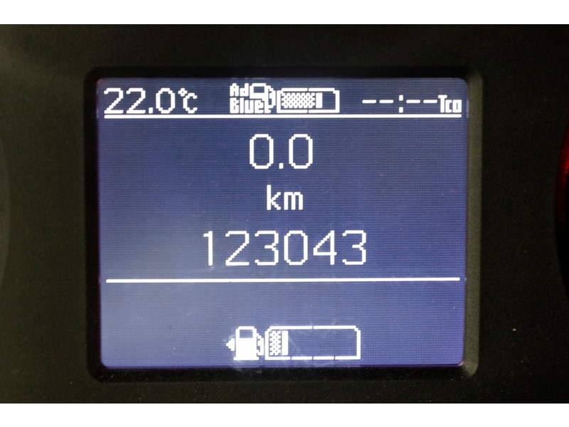 48027449-mercedes-benz-sprinter-19