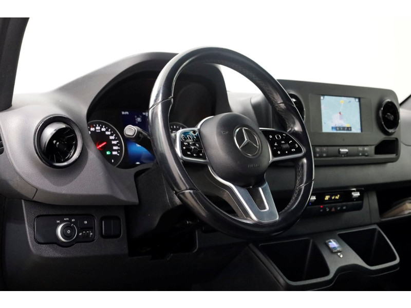 48092439-mercedes-benz-sprinter-14