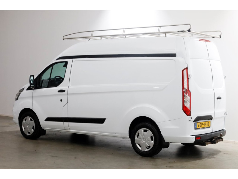 48133904-ford-transit-custom-9