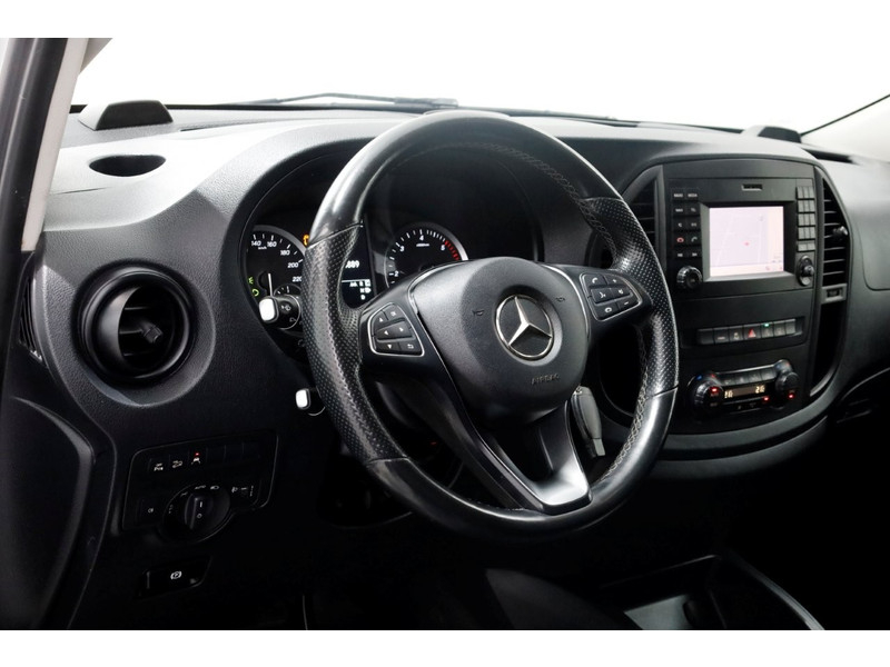 48134044-mercedes-benz-vito-14