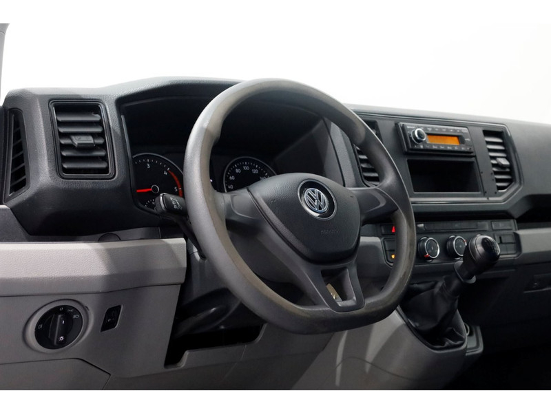 48158293-volkswagen-crafter-12