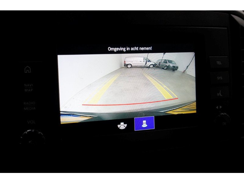 48158522-mercedes-benz-vito-19