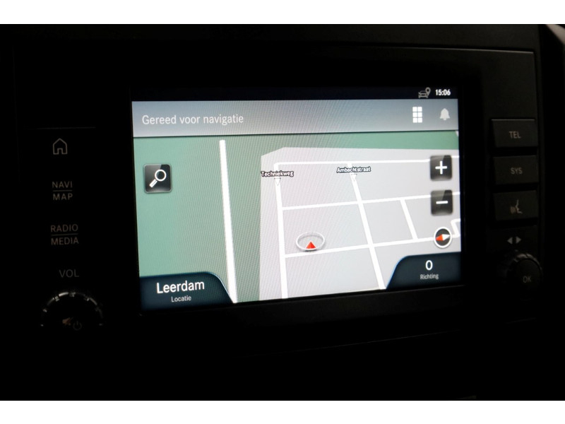 48158522-mercedes-benz-vito-20