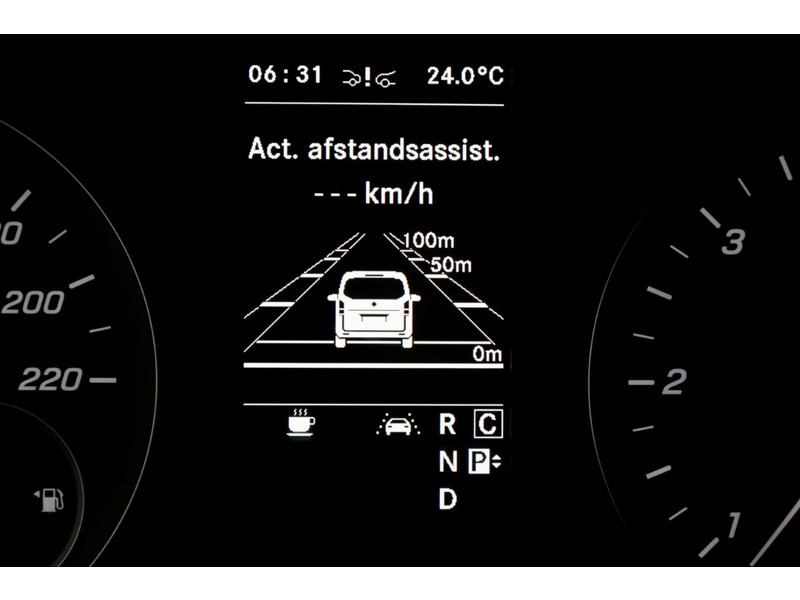 48158522-mercedes-benz-vito-21
