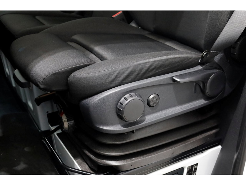 48158703-mercedes-benz-sprinter-20