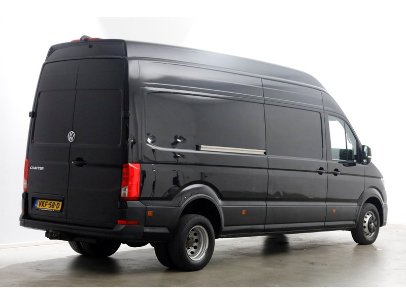 48159679-volkswagen-crafter-2
