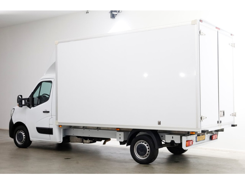 48195807-renault-master-10