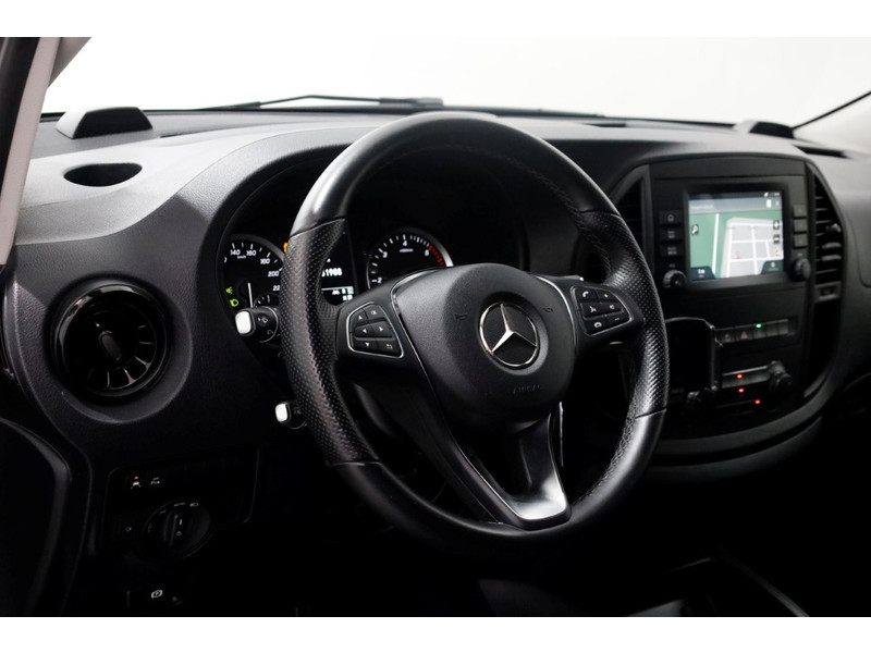 48198325-mercedes-benz-vito-18