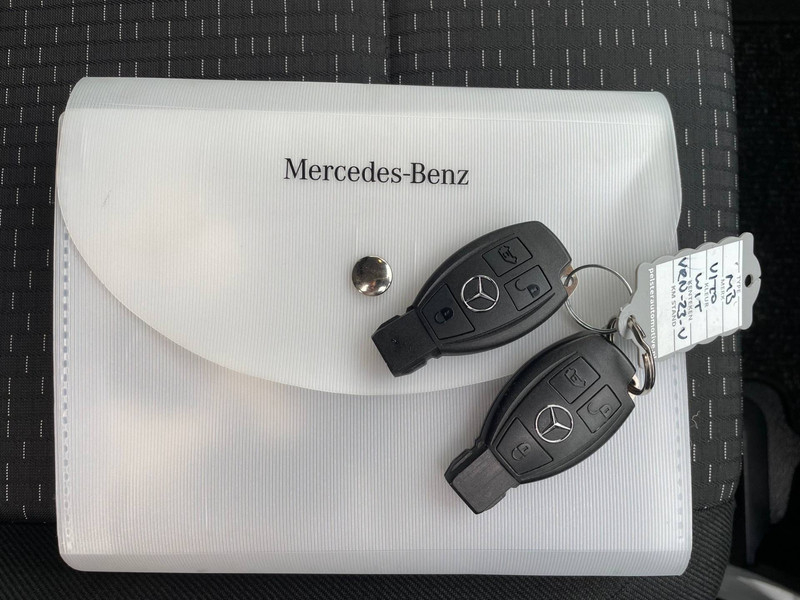 48250971-mercedes-benz-vito-6