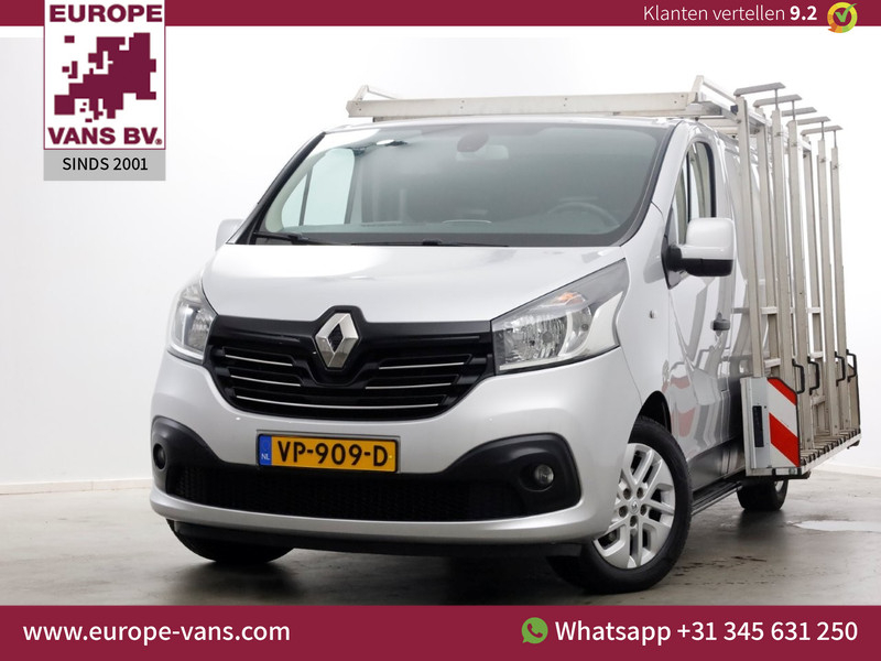 48304437-renault-trafic-1
