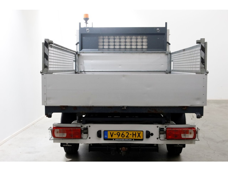 48304818-volkswagen-crafter-16