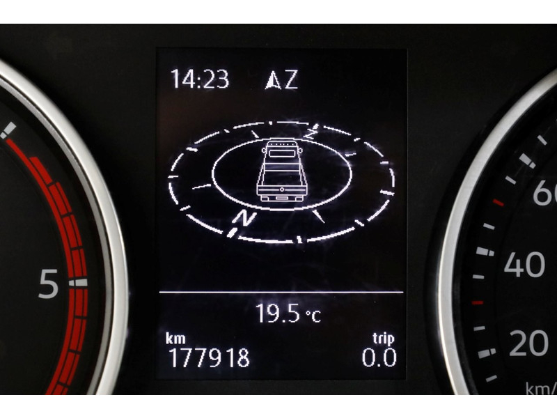 48304818-volkswagen-crafter-26