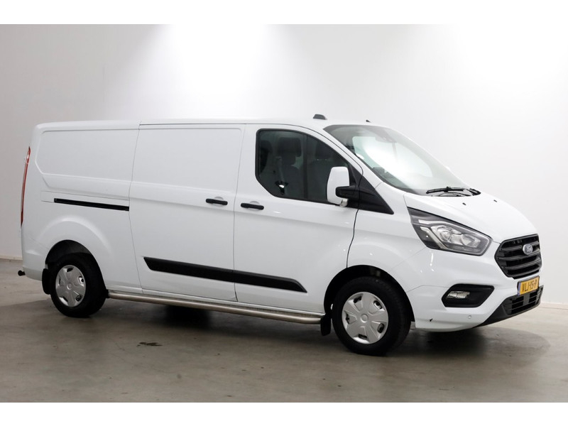 48395536-ford-transit-custom-10