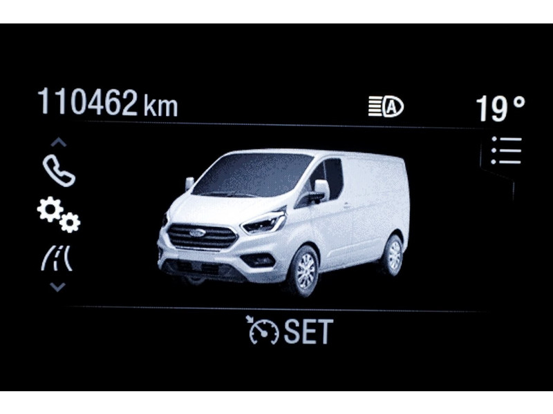 48395536-ford-transit-custom-14