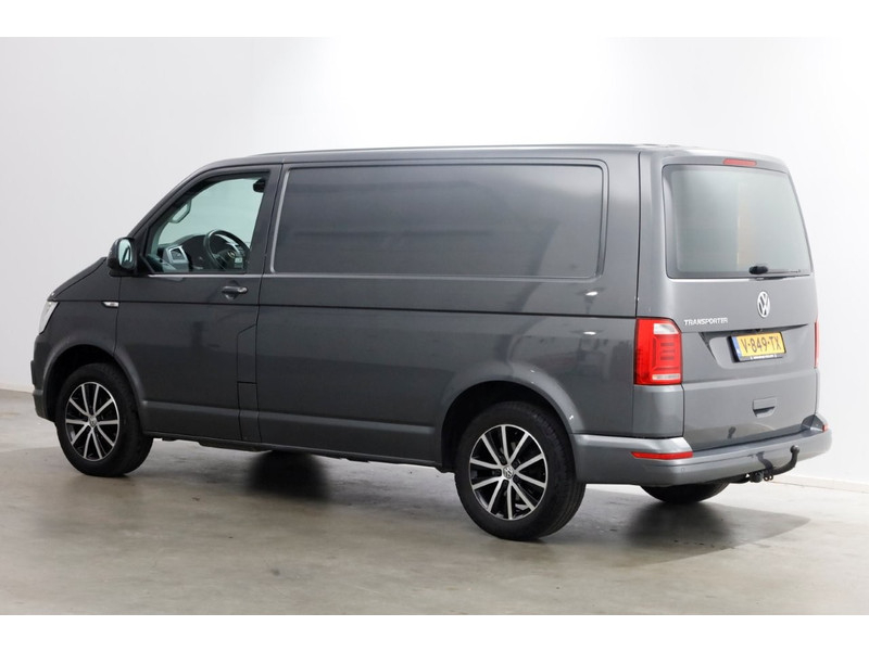48417502-volkswagen-transporter-9