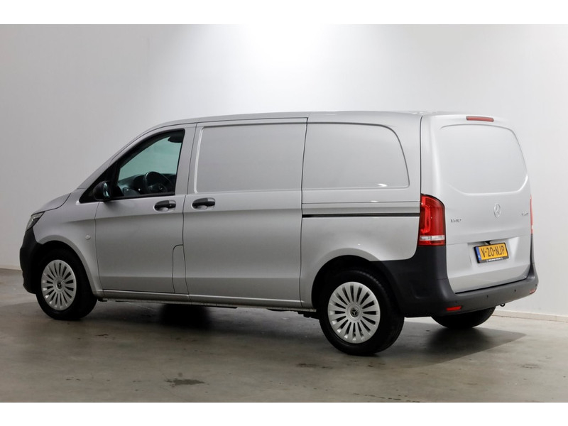 48539197-mercedes-benz-vito-11